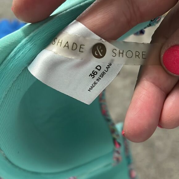 Shade Shore - Strapless Bikini Top - 36D - Picture 4 of 4